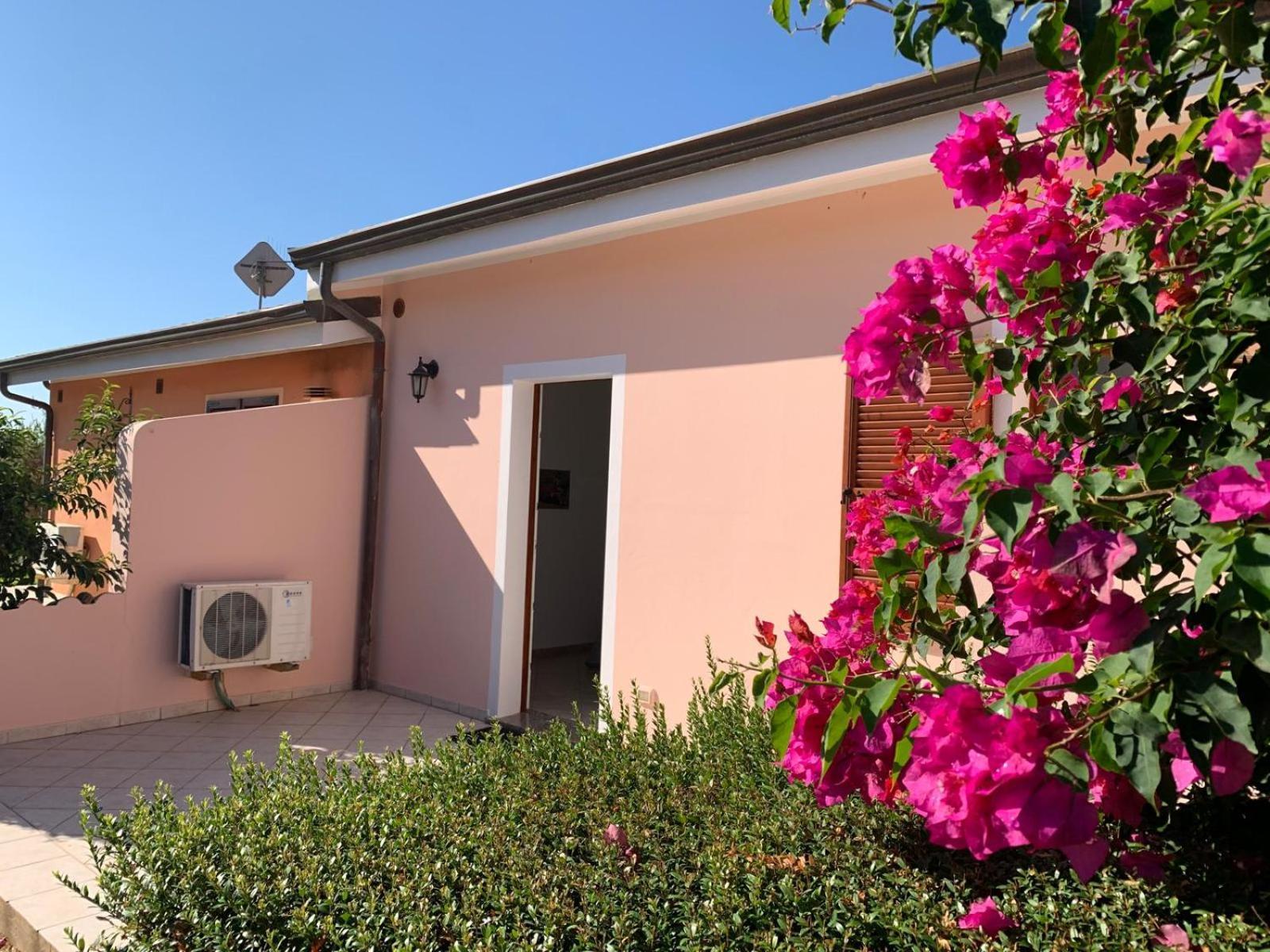 Casa Vacanza Mamaioa Sant'Anna Arresi Bagian luar foto